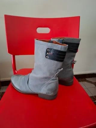 Botines Kickers Piel Gris