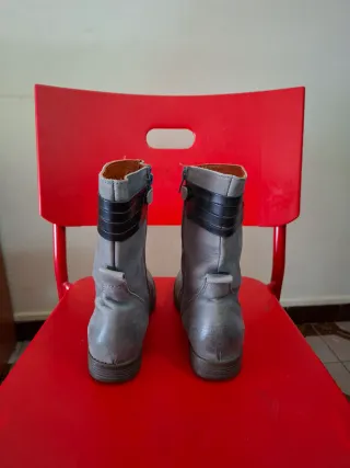 Botines Kickers Piel Gris