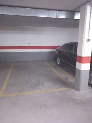 Garaje en venta en Santa Cruz - Industria - Polígono Campollano en Albacete