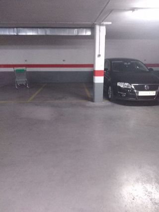 Garaje en venta en Santa Cruz - Industria - Polígono Campollano en Albacete