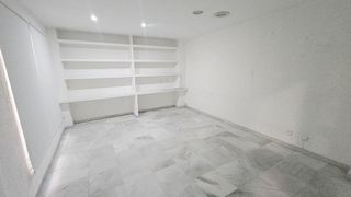 Oficina en venta en San José - Varela en Cádiz