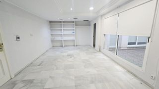 Oficina en venta en San José - Varela en Cádiz