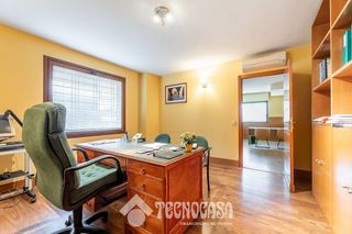 Local comercial en venta en Yucatán - Las Cornisas en Rozas de Madrid (Las)