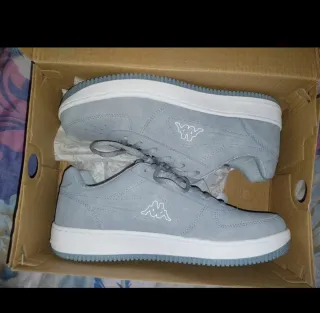 Zapatillas Kappa grises talla 41