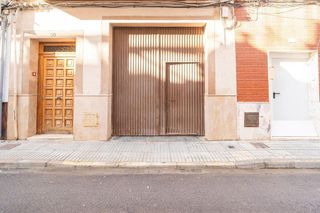 Local comercial en venta en Zona Centro - Ambulatorio en Paiporta