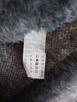 Jersey navideño Benneton, niña estrellas talla 6-7