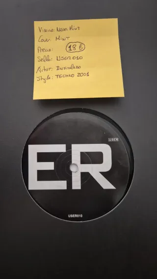 USER 010 Intitulado Vinilo Techno