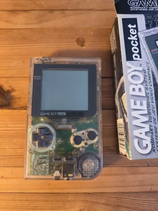 Nintendo Game Boy Pocket 1996 Multicolor.