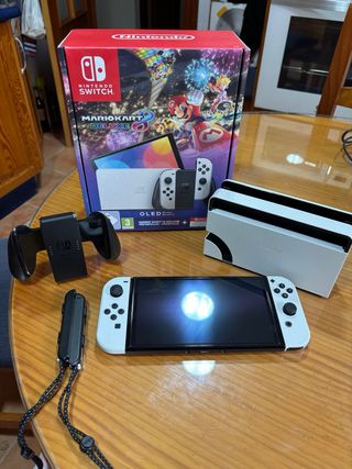 Nintendo Switch OLED con Mario Kart 8 Deluxe