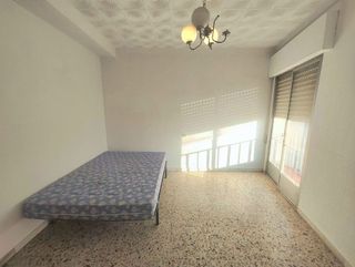 Casa adosada en venta en Linares