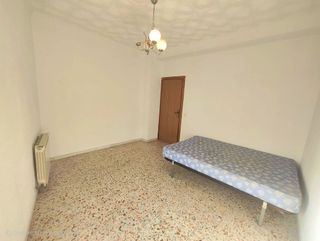 Casa adosada en venta en Linares