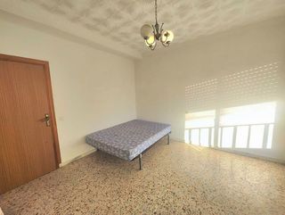 Casa adosada en venta en Linares