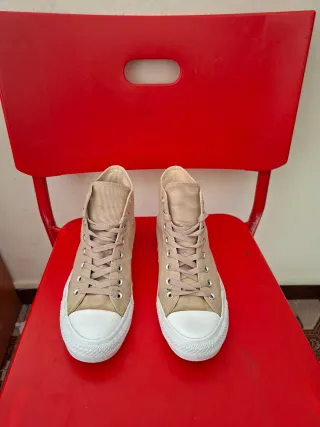 Zapatillas Converse Chuck Taylor Beige/Gris