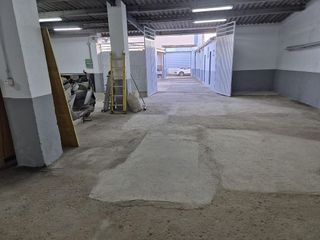 Nave industrial en venta en Parque de la Bombilla-Pla de Rascanya en Llíria