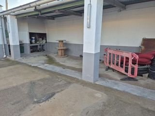 Nave industrial en venta en Parque de la Bombilla-Pla de Rascanya en Llíria