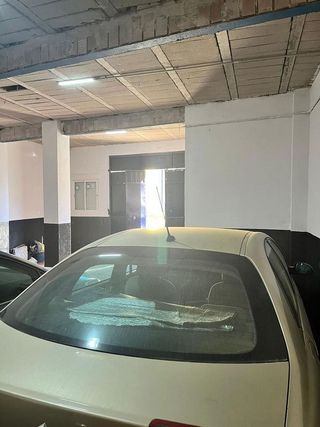 Local comercial en venta en Coria del Río