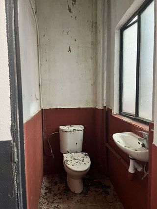 Local comercial en venta en Coria del Río