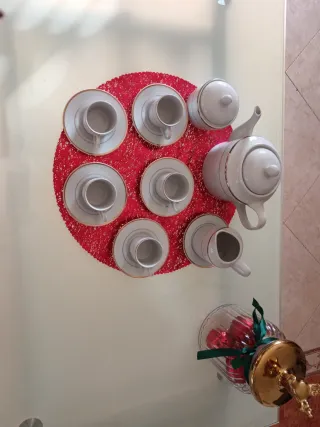 Juego de café de porcelana y cristal