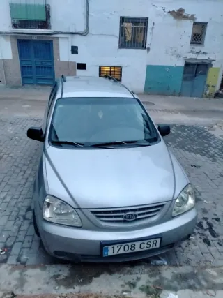 KIA Carens 2004