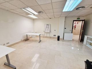 Oficina en venta en Ensanche en Pamplona