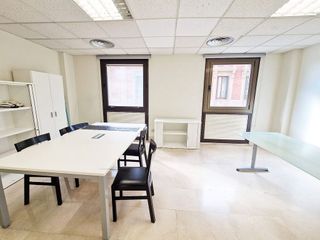 Oficina en venta en Ensanche en Pamplona