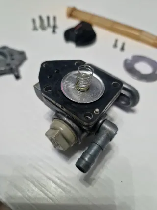 Grifo Gasolina Yamaha RD350 1WT #1