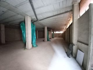 Local comercial en venta en Linares