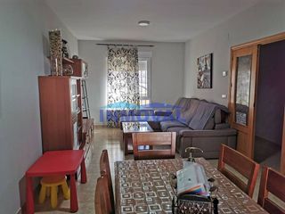 Casa adosada en venta en Valdepeñas