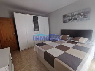 Casa adosada en venta en Valdepeñas