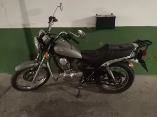 Yamaha Special 250sr