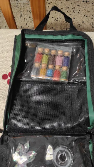 Estuche de cuentas para pulseres y collares