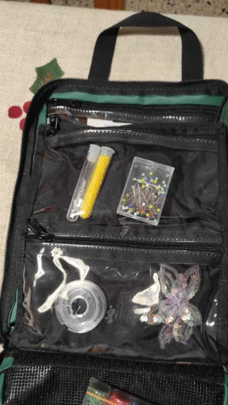 Estuche de cuentas para pulseres y collares