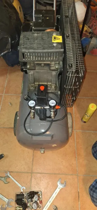 Compresor AIRPRESS HL 375-100