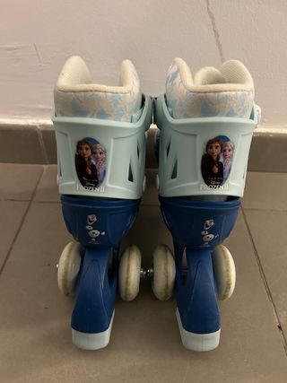 Patines y protecciones Frozen