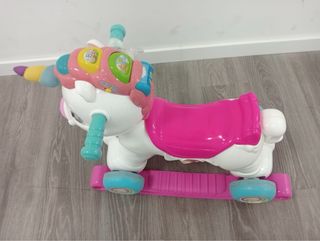 Unicornio balancín correpasillos