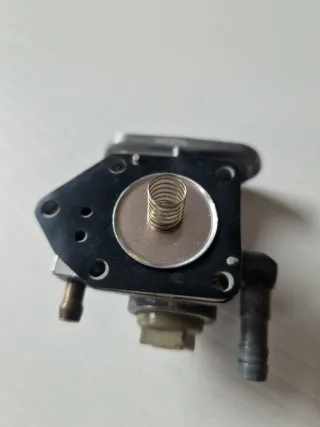 Grifo Gasolina Yamaha RD350 31K #6