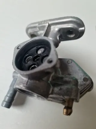 Grifo Gasolina Yamaha RD350 31K #7