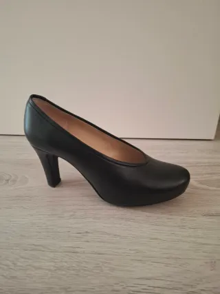 Zapatos de tacón negros