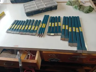 Lote 23 Cortafrios y punteros Wolfpack