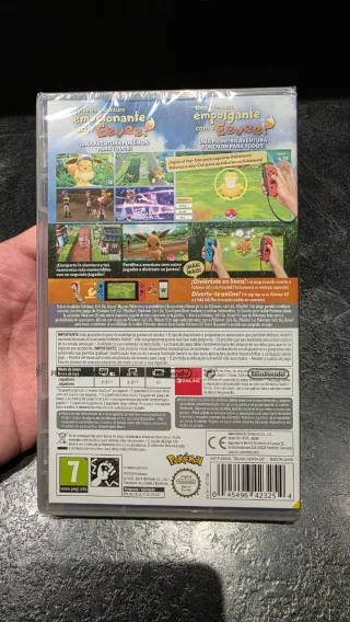 Pokemon Let's Go Eevee! Nintendo Switch nuovo