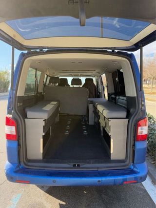Volkswagen T5 2008 Camper