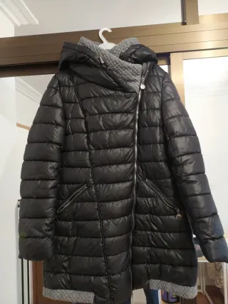 Chaquetón acolchado mujer negro