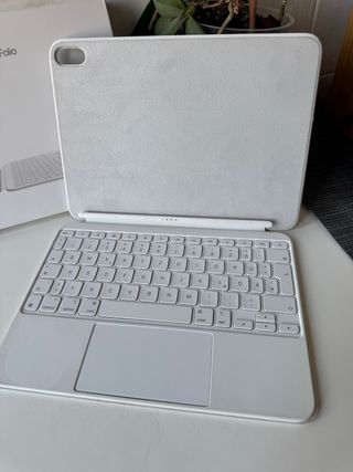 Magic Keyboard Folio iPad 10a Gen Bianco
