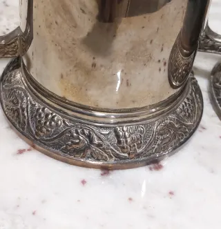 2 Jarras tazas antiguas metal