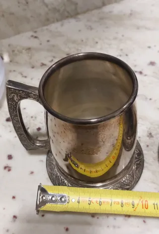 2 Jarras tazas antiguas metal