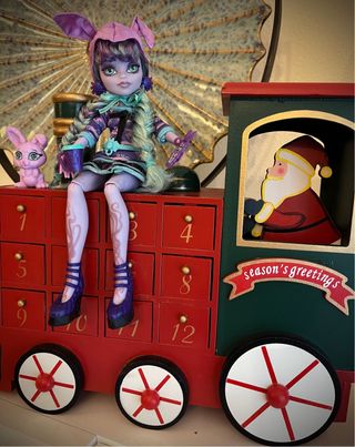 Muñeca Monster High con todos los accesorios