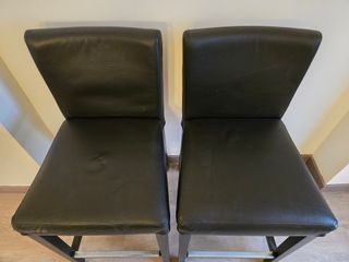 Mesa comedor y 3 sillas (LEER ANUNCIO COMPLETO)