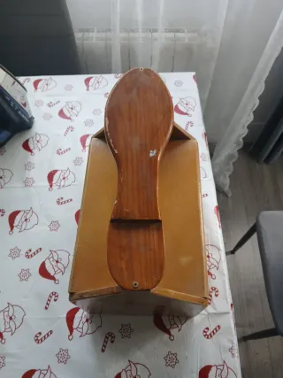 Caja rústica para lustrar zapatos hecha a mano