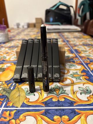 6 Kiko Milano Long Lasting Eyeshadow Stick N.1