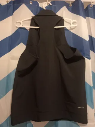 Camisa Nike sin mangas